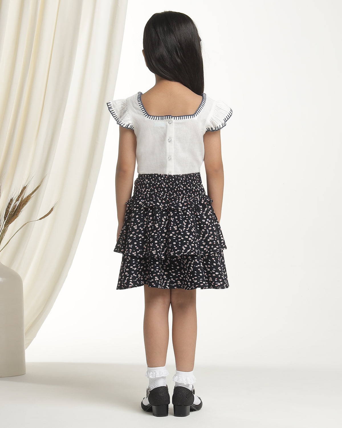 Girls Floral Printed Layered Mini Skirt