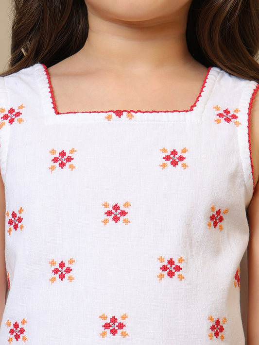 Girls Off White Embroidered Shorts Set