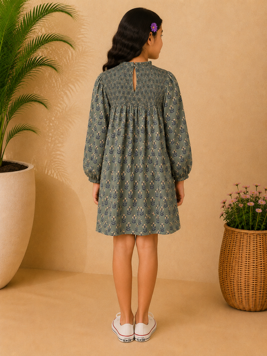 Girls Floral Peter Pan Collar Dress