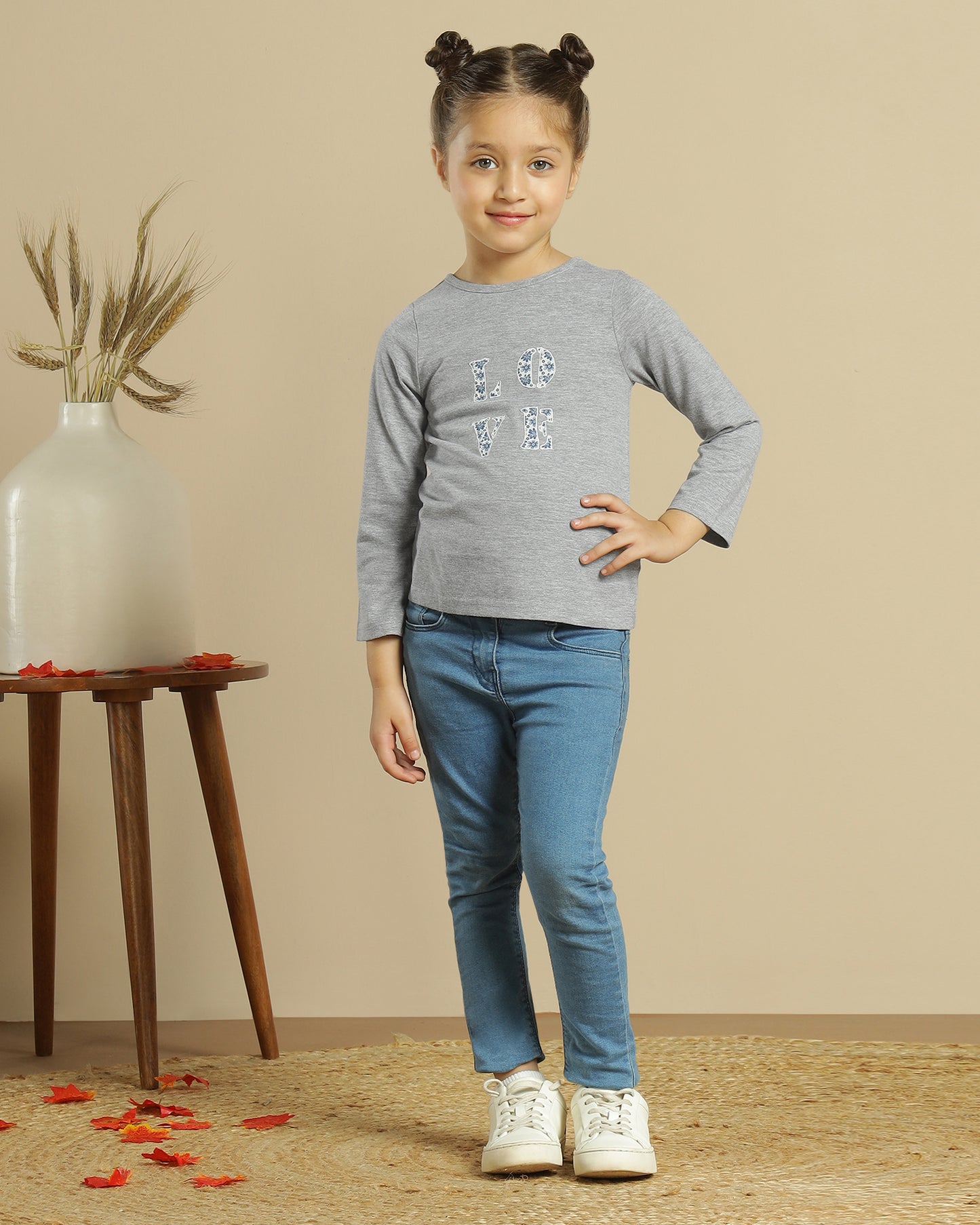 Girls Grey Typography Full Sleeve Top