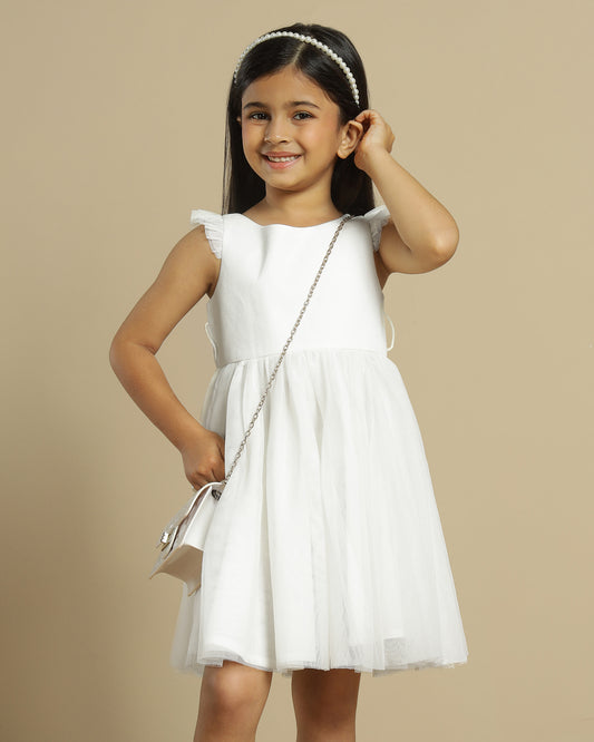 Girls White Pleated Net Sleeve Dress