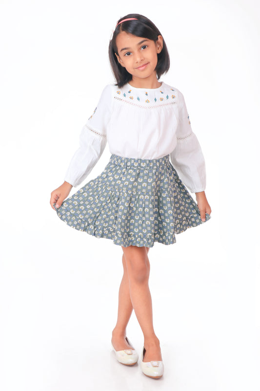 Girls Floral Printed Tiered Mini Skirt