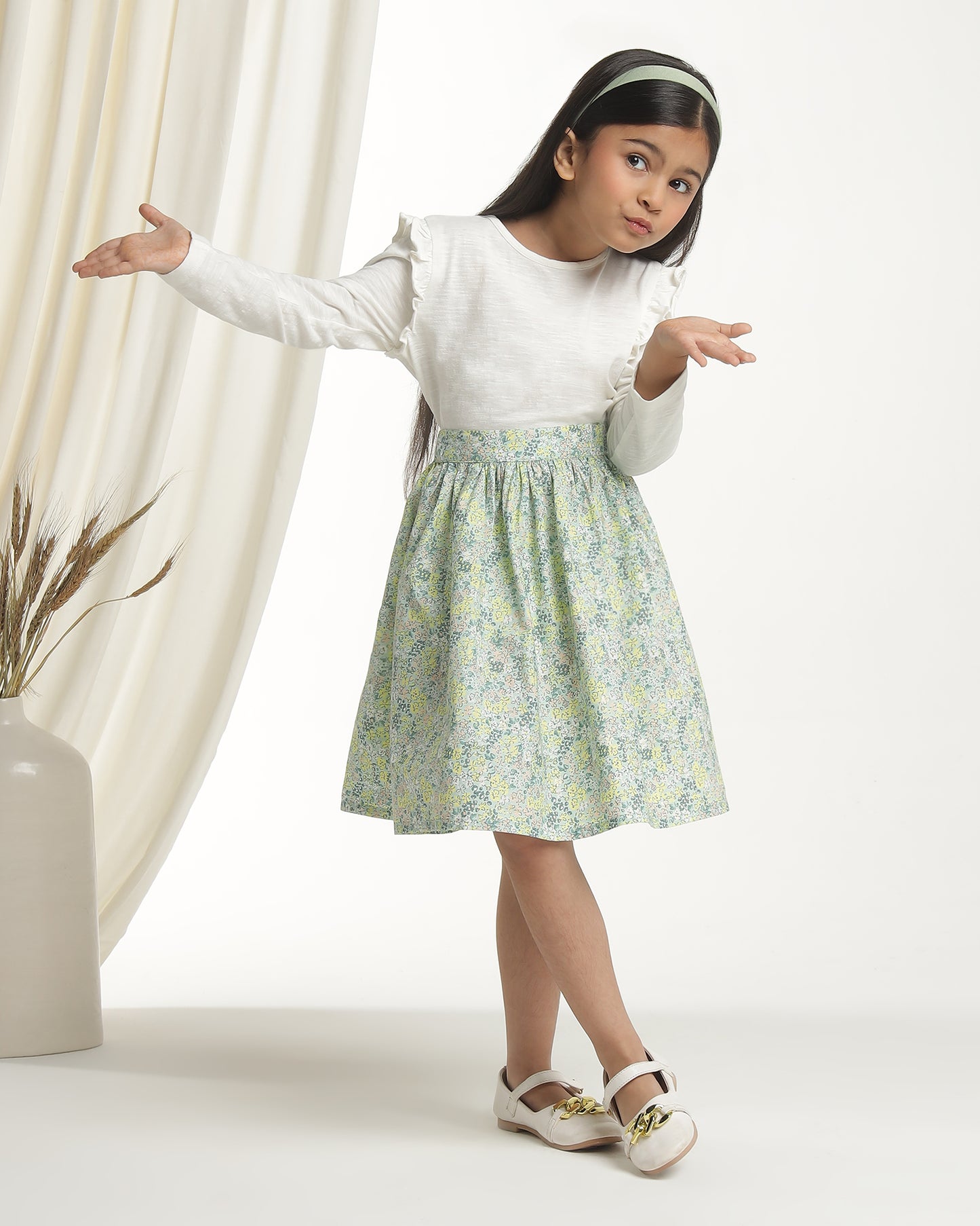 Girls Pastel Floral Printed Flared Mini Skirt